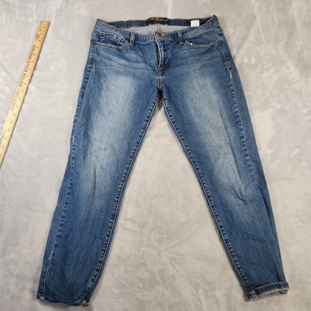 Lucky Brand Women's Blue Zoe Crop‎ Straight Leg Jeans Pants Size 10/30 Classic